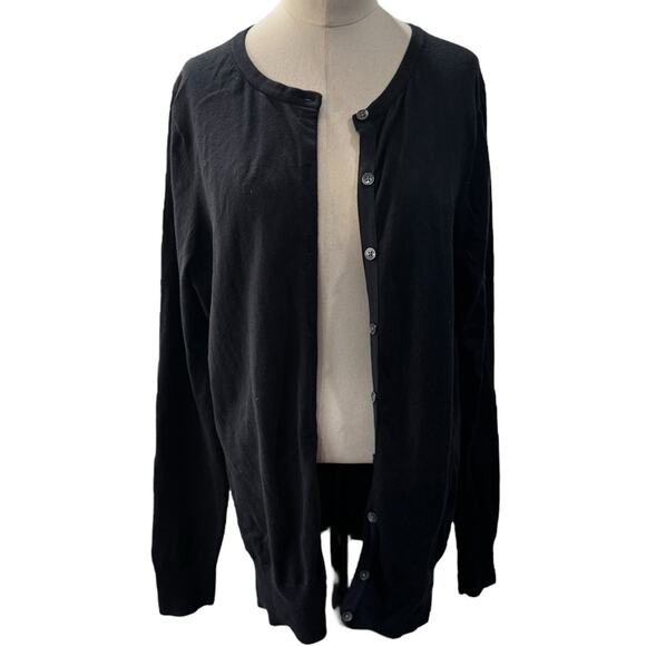 Lands' End Women's Black Cardigan Sweater 
Size Medium TALL - Picture 2 of 12